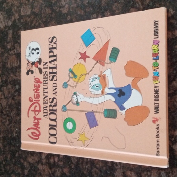 🐭 Vintage Walt Disney Library Books 🐭 - Picture 3 of 17